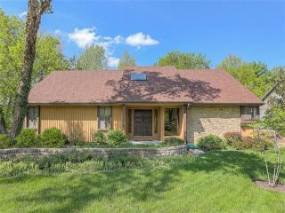 Foreclosed Home - 2901 TRENCHARD DR, 64057