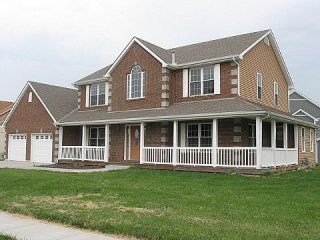 Foreclosed Home - 1608 STONELAKE DR, 64060