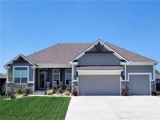 Foreclosed Home - 2104 FOXTAIL PT, 64060