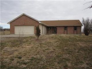 Foreclosed Home - 9400 SE 212TH ST, 64062