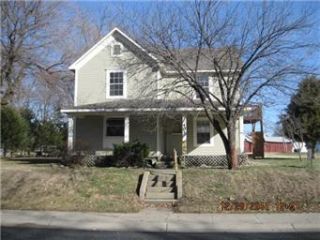 Foreclosed Home - 405 SW JEFFERSON ST, 64063