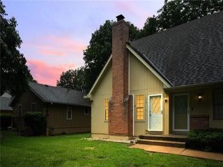 Foreclosed Home - 114 SW ROBIN RD, 64063