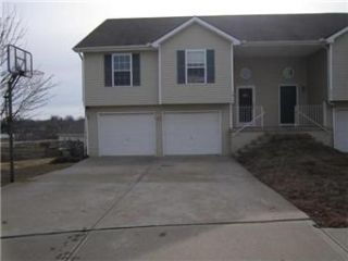 Foreclosed Home - 1415 GALWAY CT, 64068