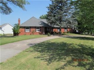 Foreclosed Home - 504 GLENDALE RD, 64068