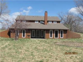 Foreclosed Home - 5318 S STILLHOUSE RD, 64075