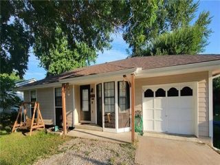 Foreclosed Home - 326 E DRYDEN ST, 64076