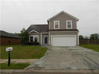 Foreclosed Home - 715 TERRY DR, 64080