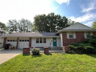 Foreclosed Home - 205 SW CRAIGMONT DR, 64081