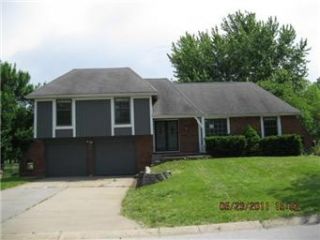 Foreclosed Home - 503 W PINE ST, 64083