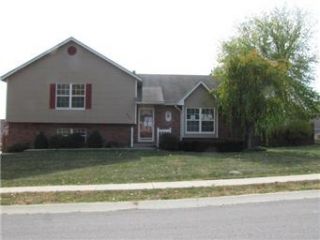 Foreclosed Home - 601 VALLEY VW, 64083