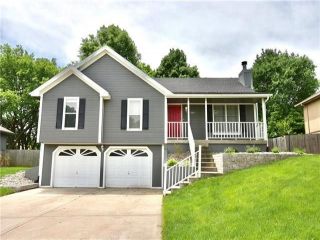 Foreclosed Home - 204 FLETCHER DR, 64089