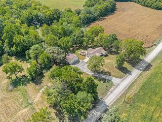 Foreclosed Home - 815 NW CLINTON COUNTY LINE RD, 64089