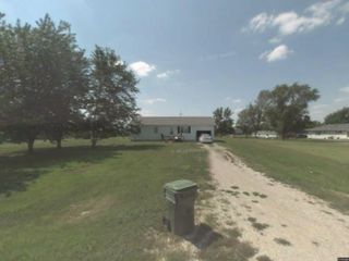 Foreclosed Home - 244 NE 85TH RD, 64093