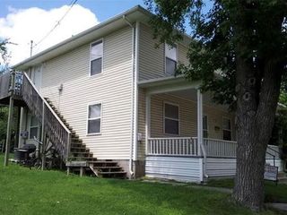 Foreclosed Home - 420 N CHARLES ST, 64093
