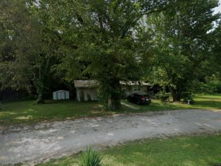Foreclosed Home - 424 W PINE ST, 64093