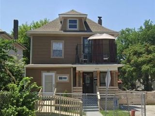 Foreclosed Home - 3642 TROOST AVE, 64109