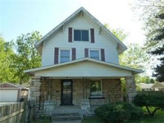 Foreclosed Home - 615 W 74TH ST, 64114