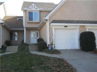 Foreclosed Home - 110 POINTE DR, 64116