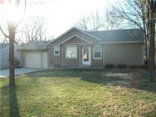 Foreclosed Home - 4448 N BELLEFONTAINE AVE, 64117