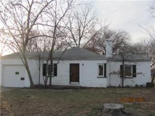 Foreclosed Home - 4524 N MONROE AVE, 64117
