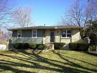 Foreclosed Home - 106 NE 73RD ST, 64118