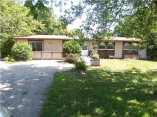 Foreclosed Home - 5717 N MICHIGAN AVE, 64118