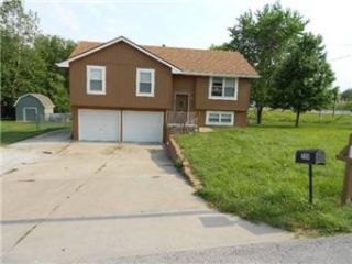 Foreclosed Home - 721 NW 80TH ST, 64118