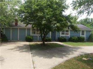 Foreclosed Home - 713 NW 80TH TER, 64118