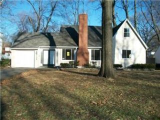 Foreclosed Home - 5029 NE DAVIDSON RD, 64118