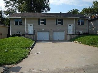 Foreclosed Home - 225 227 Nw 62nd Terrace, 64118