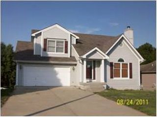 Foreclosed Home - 7228 NE 69TH ST, 64119