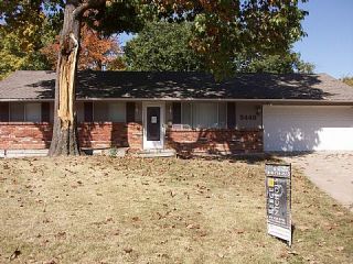 Foreclosed Home - 5448 N CLEVELAND AVE, 64119