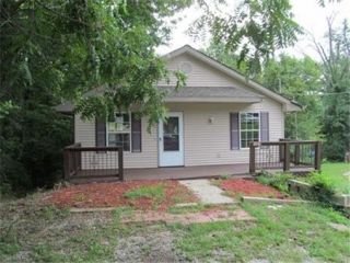 Foreclosed Home - 6035 NE VIVION RD, 64119