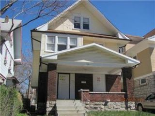 Foreclosed Home - 115 ELMWOOD AVE, 64123