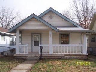 Foreclosed Home - 329 OAKLEY AVE, 64123