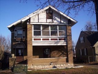 Foreclosed Home - 205 S BENTON BLVD, 64123