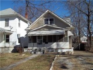 Foreclosed Home - 111 N WHITE AVE, 64123