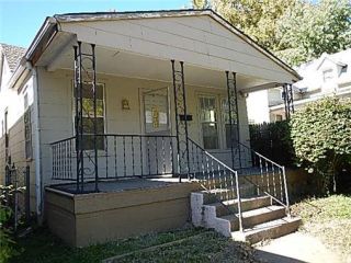 Foreclosed Home - 416 Oakley Ave, 64123