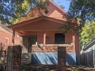 Foreclosed Home - 334 N WHEELING AVE, 64123