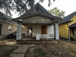 Foreclosed Home - 6234 E 15TH TER, 64126