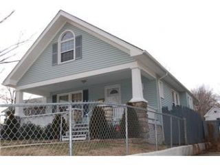 Foreclosed Home - 2326 CYPRESS AVE, 64127