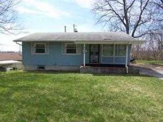 Foreclosed Home - 4641 E 38TH ST, 64128