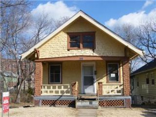Foreclosed Home - 2721 ASKEW AVE, 64128