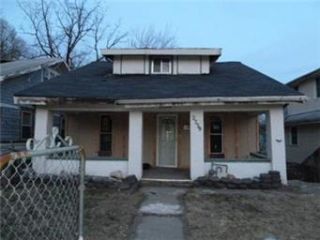 Foreclosed Home - 2739 ELMWOOD AVE, 64128