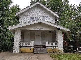 Foreclosed Home - 3411 E 36TH ST, 64128