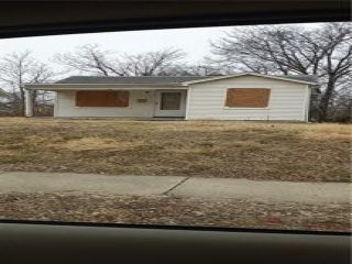 Foreclosed Home - 3112 KENSINGTON AVE, 64128