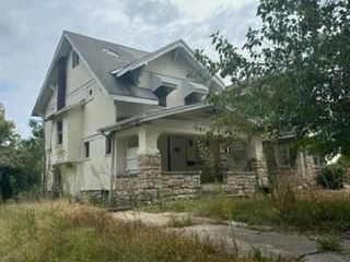 Foreclosed Home - 3445 BALES AVE, 64128