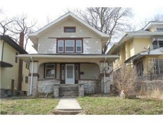 Foreclosed Home - 4012 COLLEGE AVE, 64130