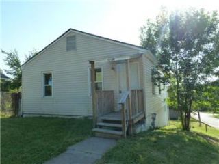 Foreclosed Home - 5700 INDIANA AVE, 64130