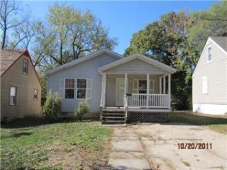 Foreclosed Home - 5758 COLLEGE AVE, 64130